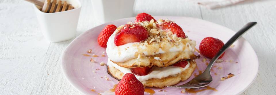 American pancakes met aardbeien